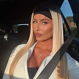 Top 100 UK OnlyFans Influencers in 2025 (British OnlyFans Models)