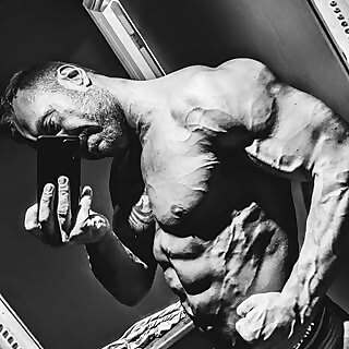 Top 40 UK Bodybuilding Influencers in 2025