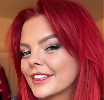 Top 20 Mom OnlyFans Influencers in 2025