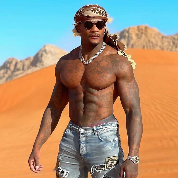 Top 100 Male OnlyFans Influencers in 2025