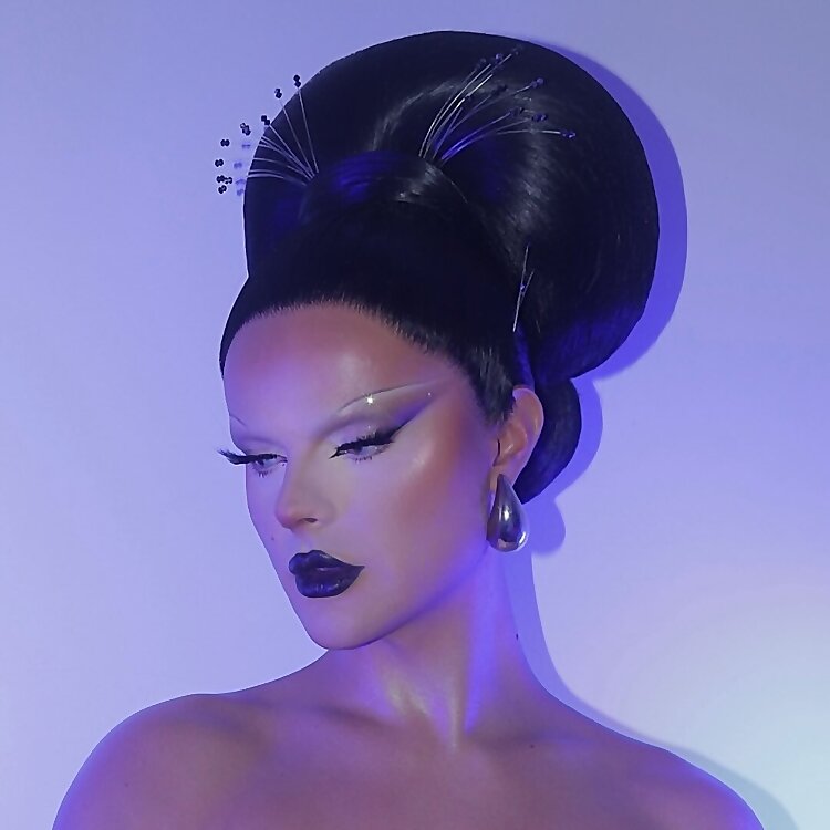 Top 60 LGBT OnlyFans Influencers in 2025 (Queer OnlyFans)