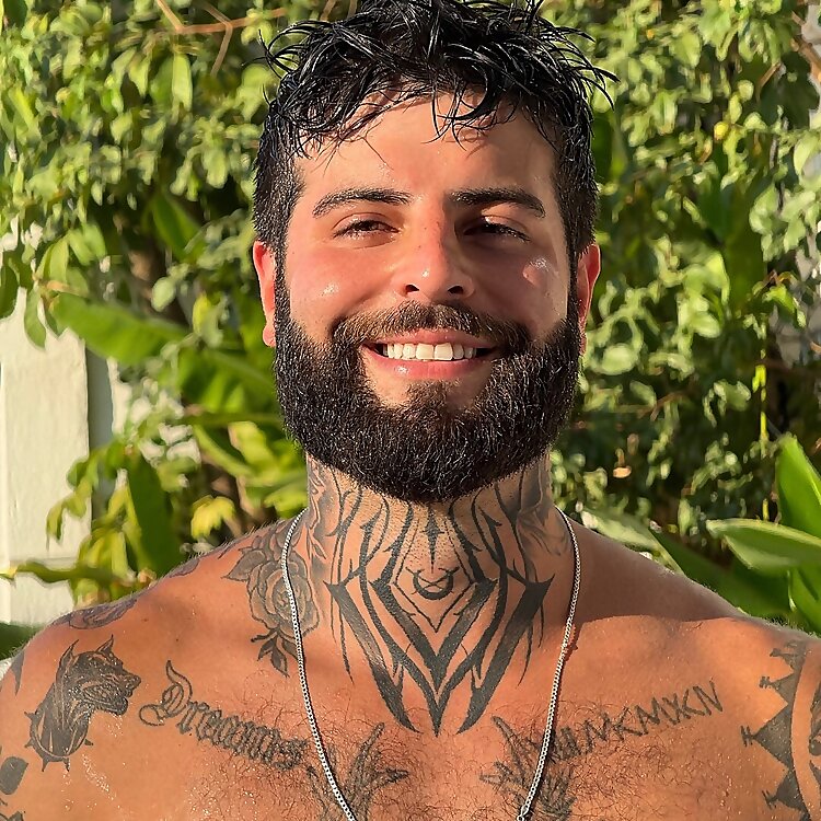 Top 100 Male OnlyFans Influencers in 2025