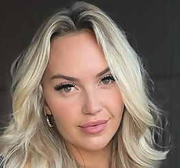 Top 100 Canadian OnlyFans Influencers in 2025 (Canadian OnlyFans Models)