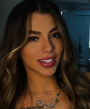 Top 30 Brazilian Onlyfans Influencers in 2025 (Brazilian OnlyFans Models)