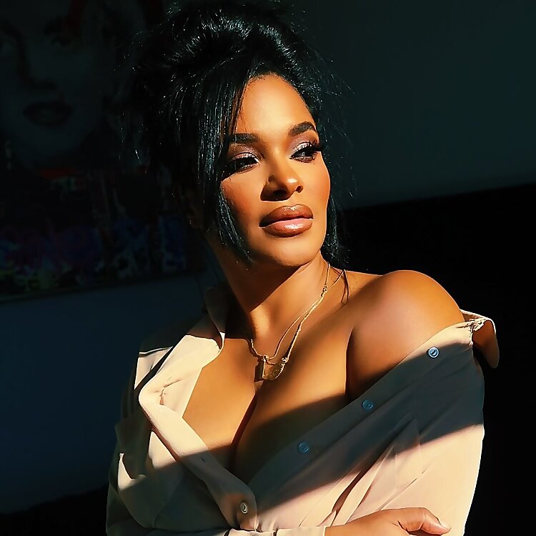 Top 100 Black OnlyFans Models in 2025 (Ebony OnlyFans)