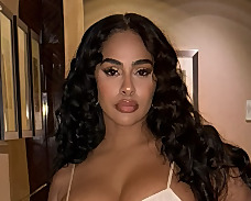 Top 25 Pakistani OnlyFans Influencers in 2025