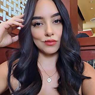 Top 60 Mexicanas Onlyfans Influencers in 2025 (Mexican OnlyFans Models)