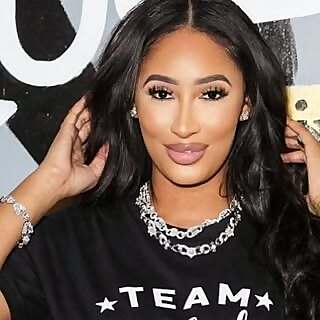 Top 100 Black OnlyFans Models in 2025 (Ebony OnlyFans)