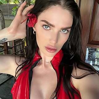 Top 100 European OnlyFans Influencers in 2025 (European OnlyFans Models)