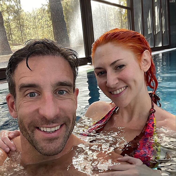 Top 20 Couple OnlyFans Influencers in 2025