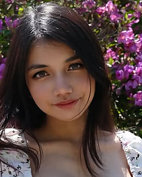 Top 20 College Girl OnlyFans Influencers in 2025