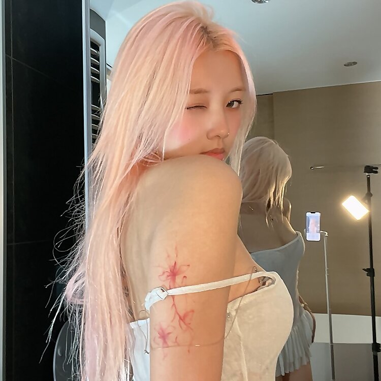 Top 20 Netherlands OnlyFans Influencers in 2025 (Dutch OnlyFans Models)