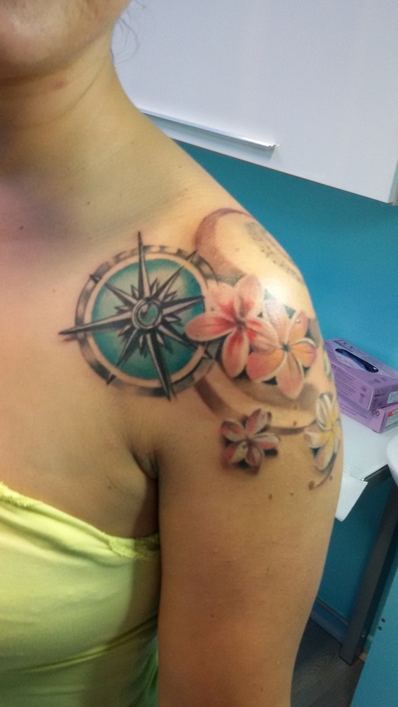 Tatuaggio Soffione E Farfalle - Denis Trevisani Tattoo Studio 1000_x_563_jpg