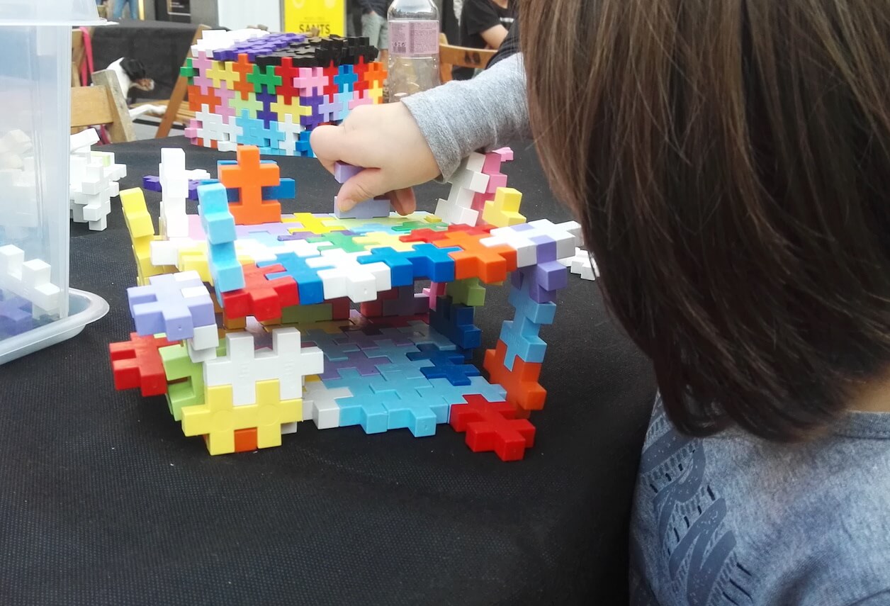 Los ejemplos se utilizan solo para no obstante, organizar una empresa no es tarea sencilla. Juegos de construir para niños
