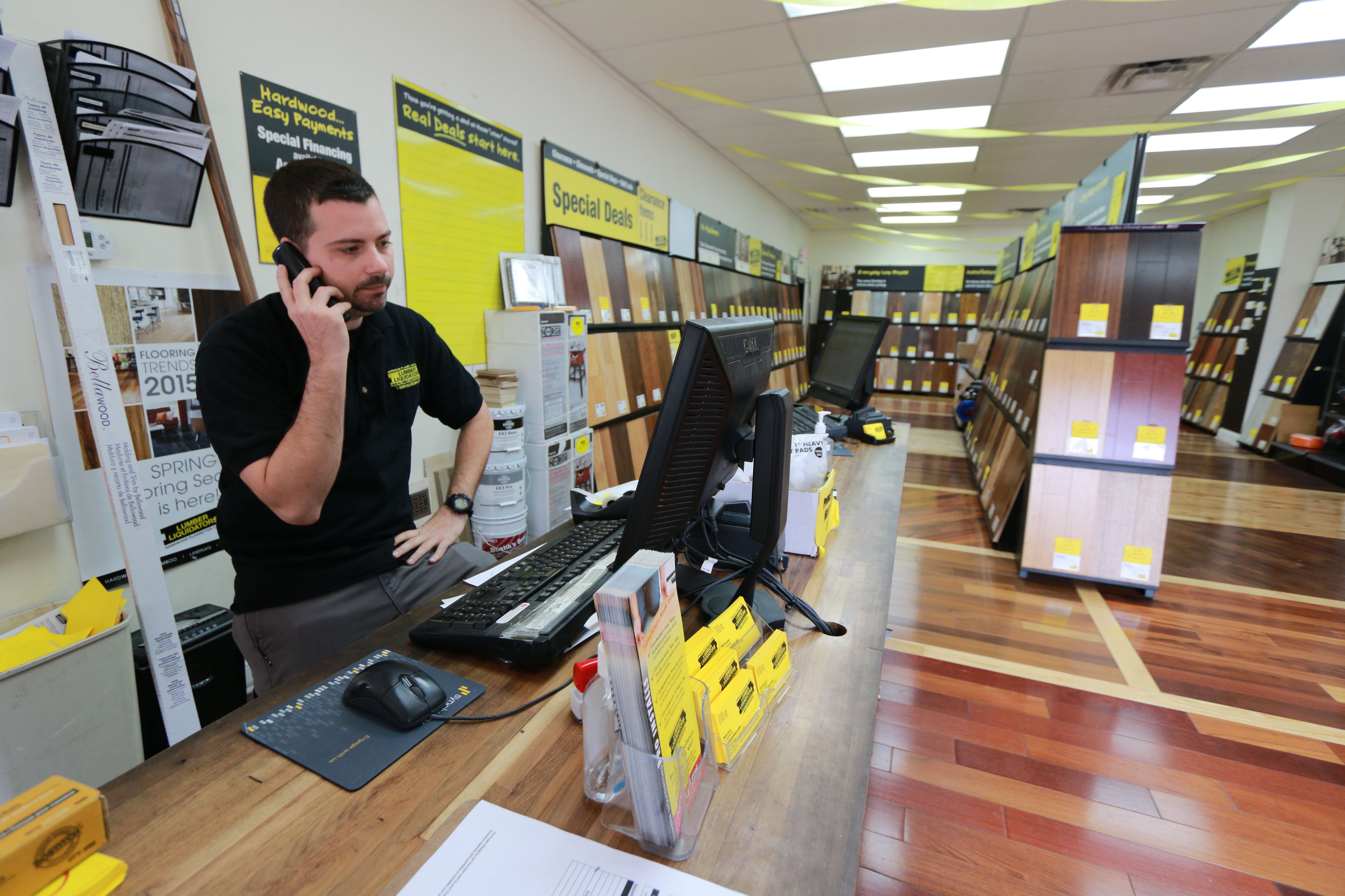 Ll flooring (lumber liquidators) 7428 w mossy cup st. Lumber Liquidators slapped with class-action suit over 'deadly' chemical in flooring