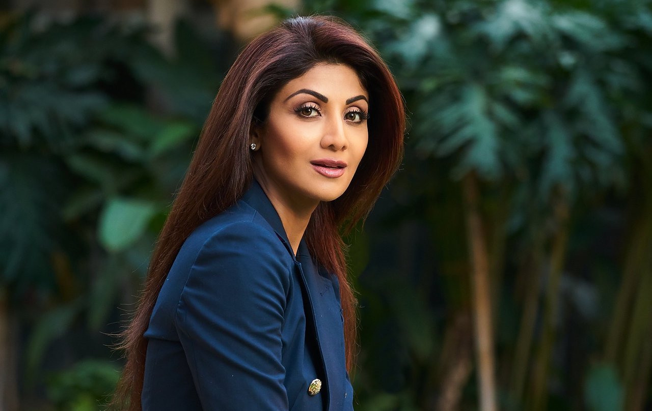 Shilpa shetty kundra (born ashwini shetty; Shilpa Shetty To Make A Comeback With Telugu Remake Of ...