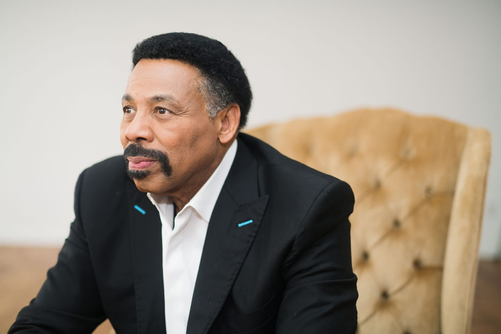 Tony Evans Publishes Historic Study Bible and Commentary