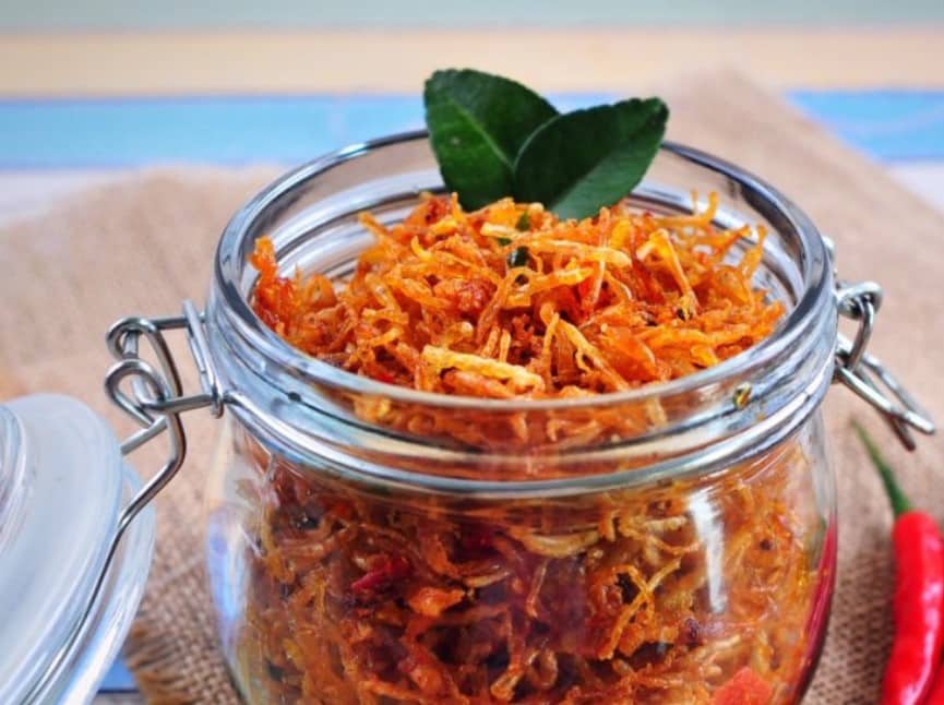 Resep telur balado kentang, meriahkan suasana bersantap dengan keluarga. Resep Kentang Goreng Tipis Balado - Thegorbalsla