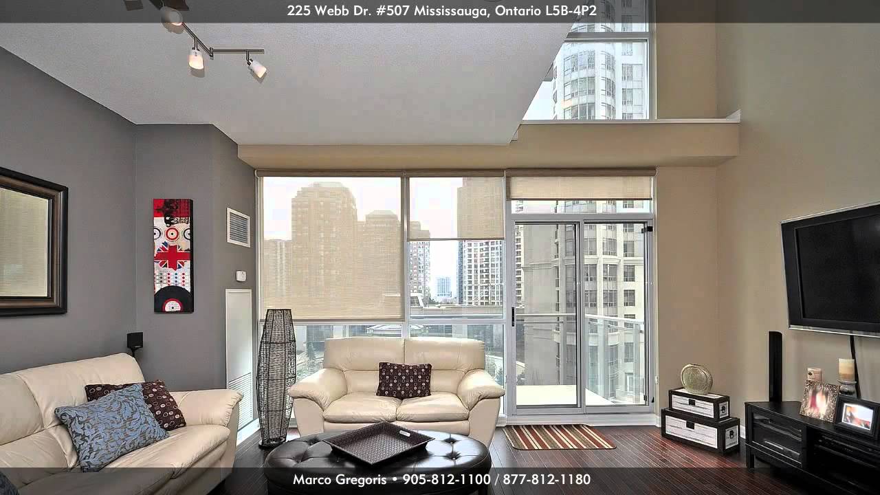 225 Webb Drive (Solstice) 2 Storey Luxury Condo Loft Downtown