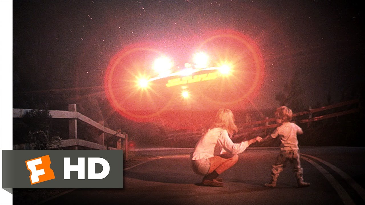 Close Encounters of the Third Kind (2/8) Movie CLIP Chasing the UFOs