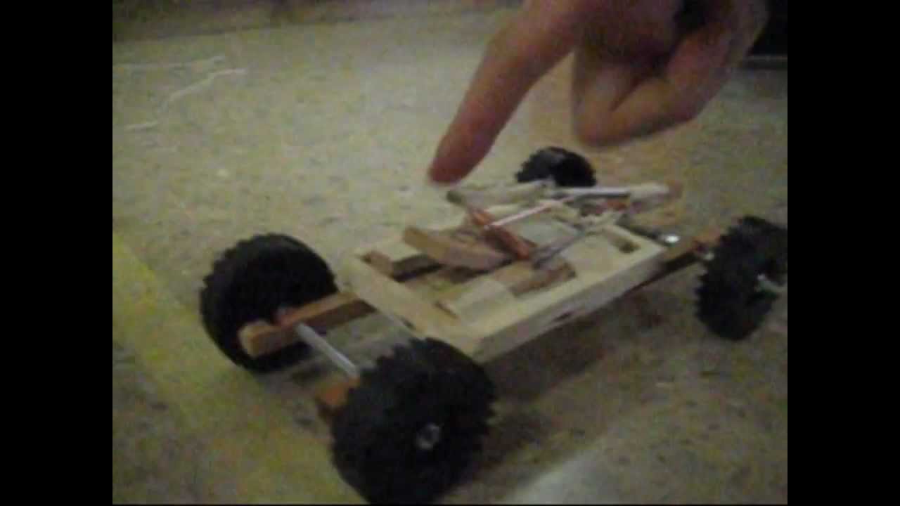 MausefallenAutoSpeedRace an der JohannesWagnerSchule Technik