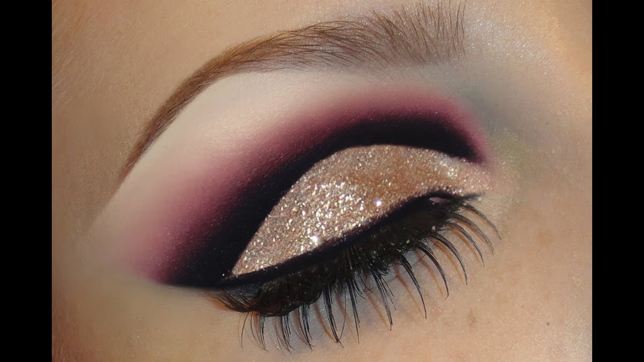 Gold Glitter Dramatic Cut Crease Makeup Tutorial / Black With Pink
