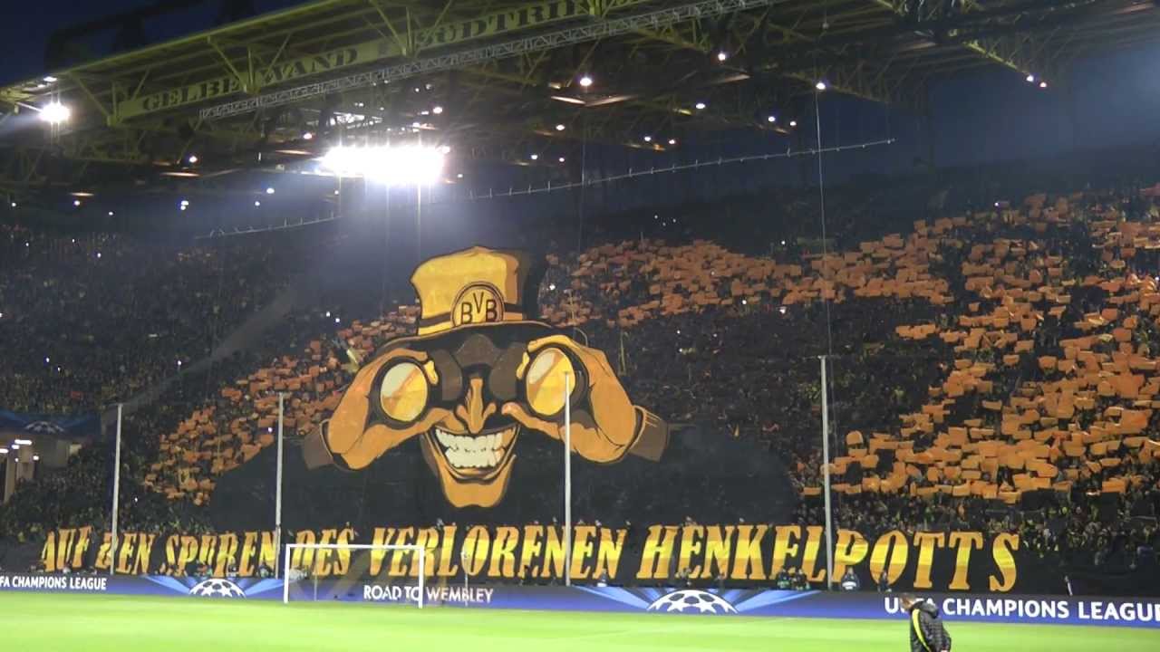 Choreo Borussia Dortmund Málaga CF 32 BVB Spenden Mosaico Südtribüne
