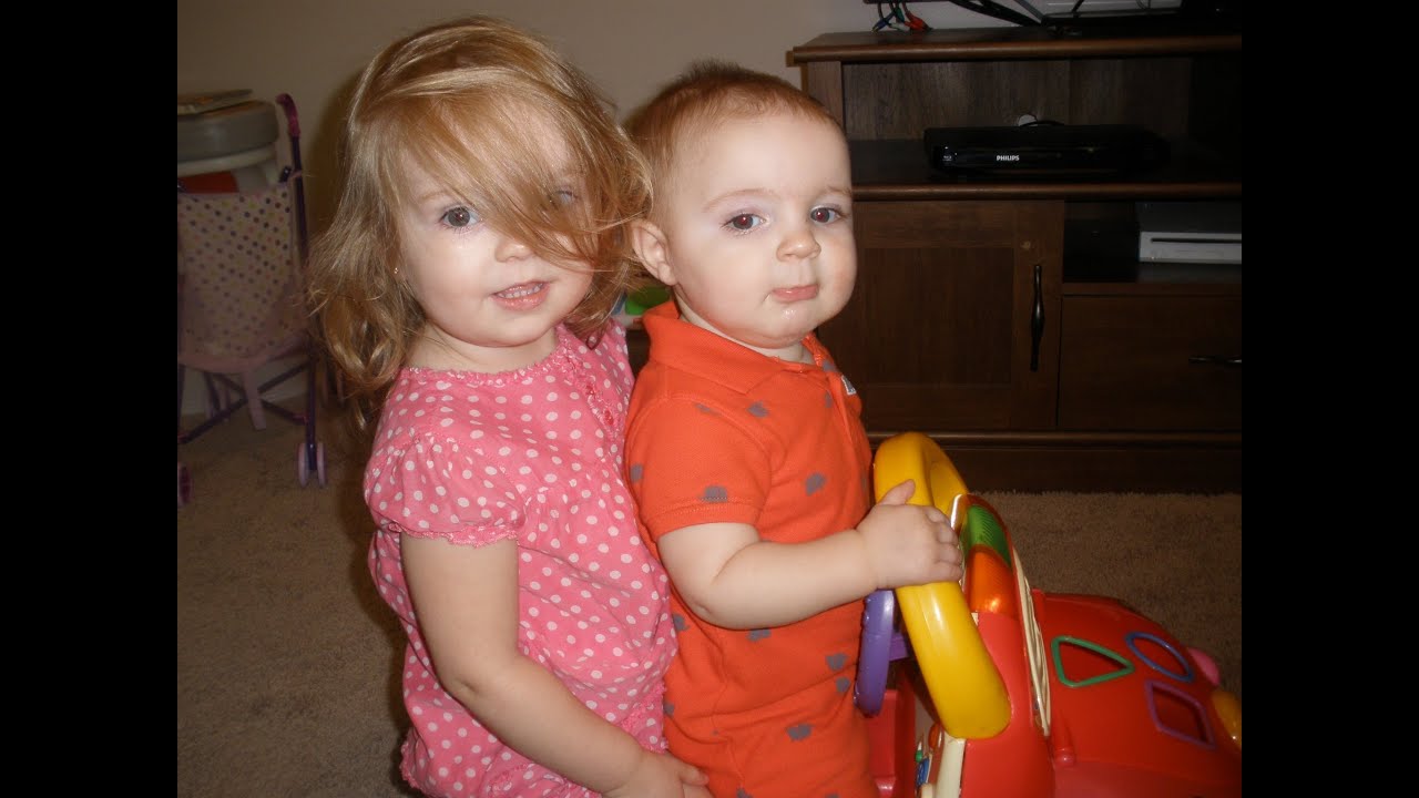 Mom Vlog What it's like having 2 kids under 2 years old! (15 month age
