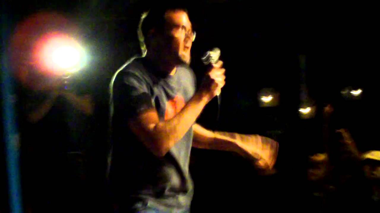 Busta Rhymes Gimme Some More (Hip Hop Karaoke Toronto Sept 17, 2010