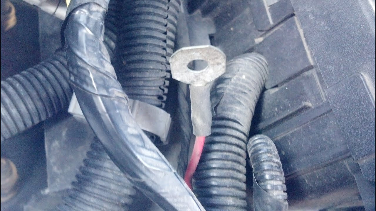 Trailblazer/Envoy disconnected red wire near battery YouTube