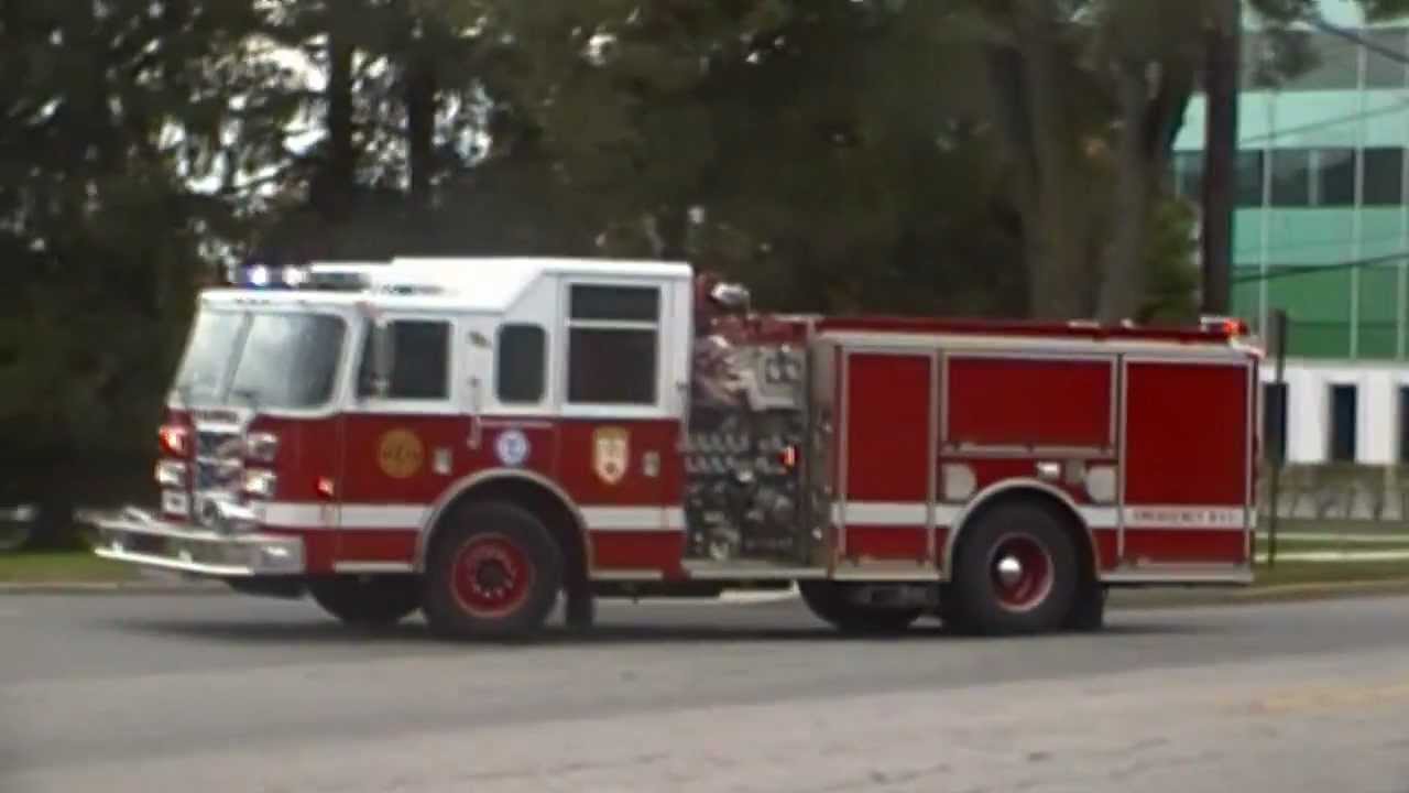 lots and lots of fire trucks responding lots of federal Q YouTube