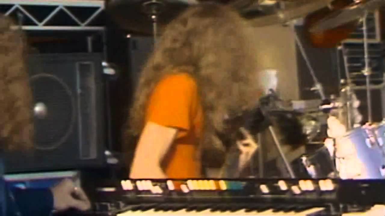 Lynyrd Skynyrd Saturday Night Special (Knebworth Fair 1976) YouTube