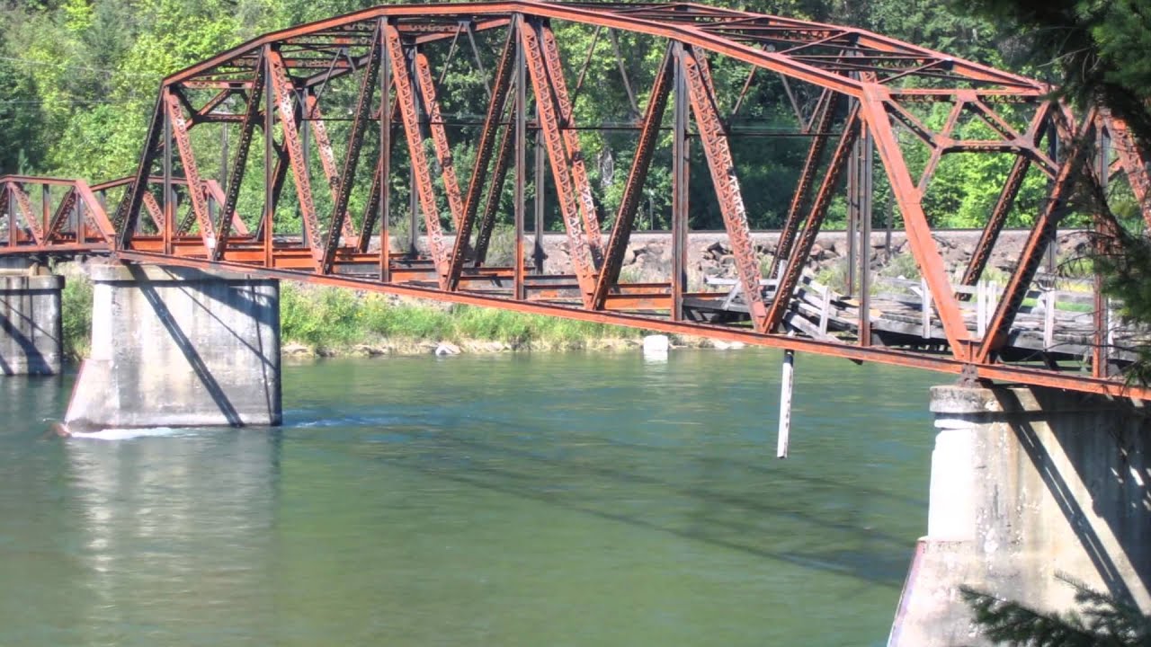 Abandoned Leonia Bridge Lowest point in Montana, MT YouTube