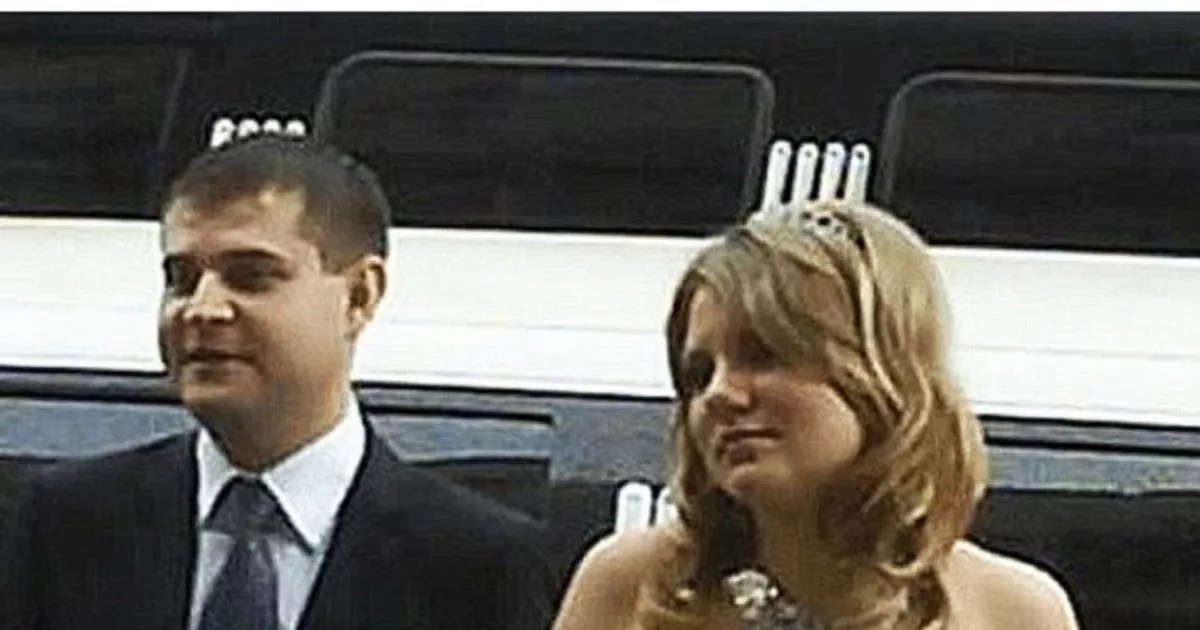 Bride BLASTED for wearing nippleflashing wedding dress 'It's tacky