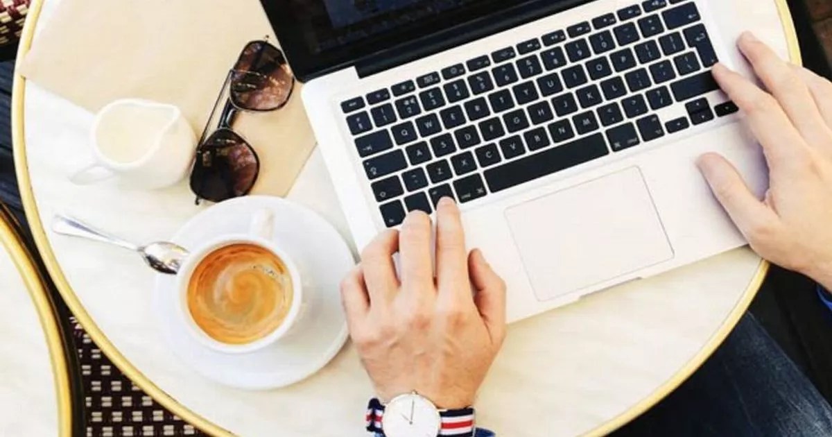 Woman moans about colleague’s 'rude’ email signature is there