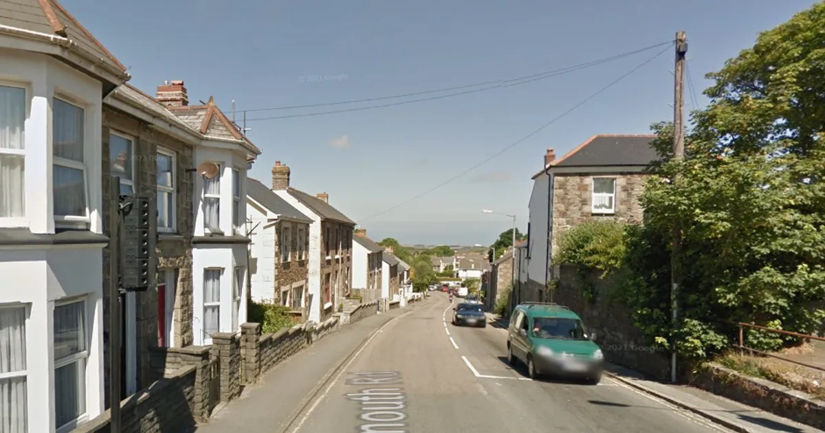 Redruth road closed as firefighters tackle building fire Cornwall Live