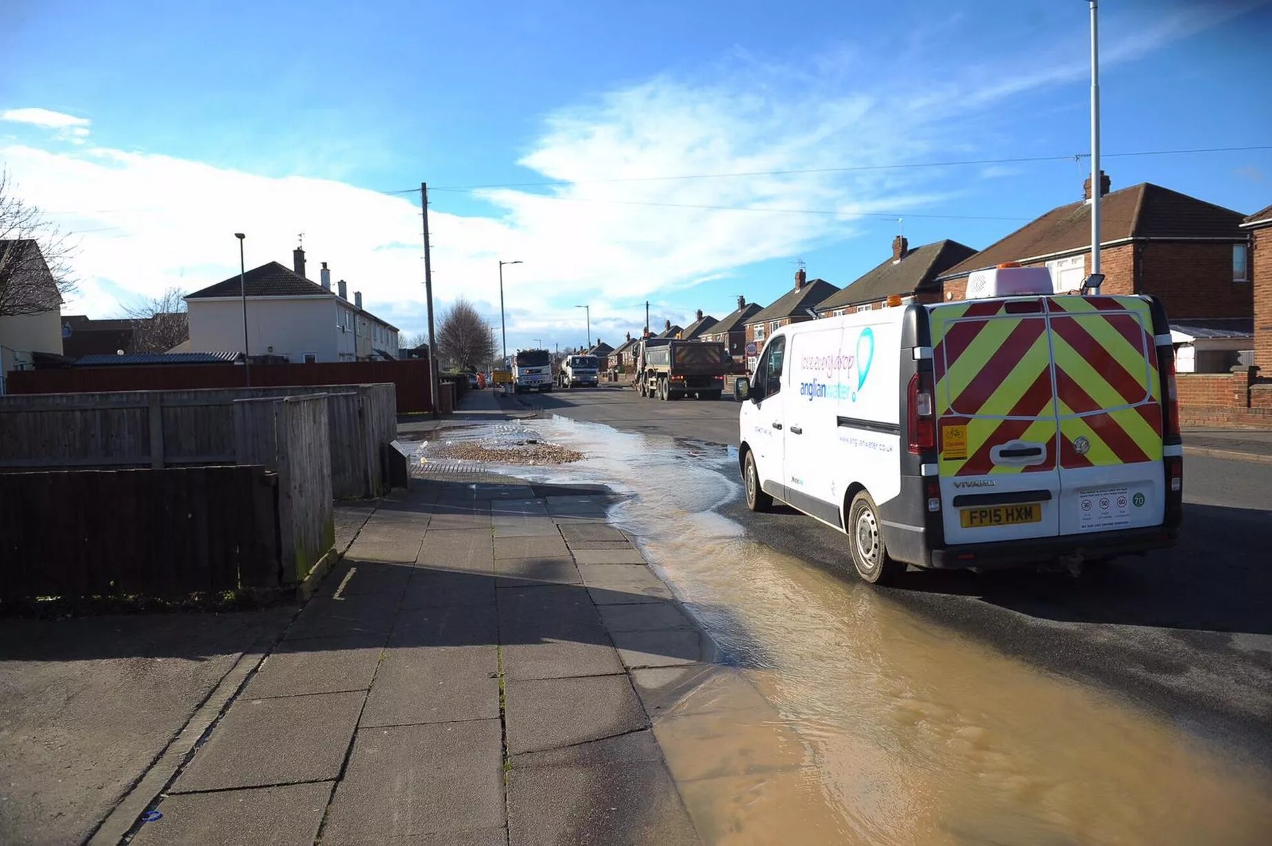 Burst main leaves pools of water across two Grimsby roads Grimsby Live