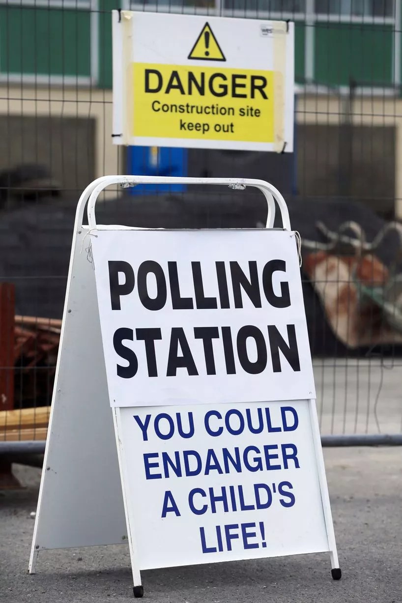 General Election 2015 All the best pictures from Polling Day Mirror