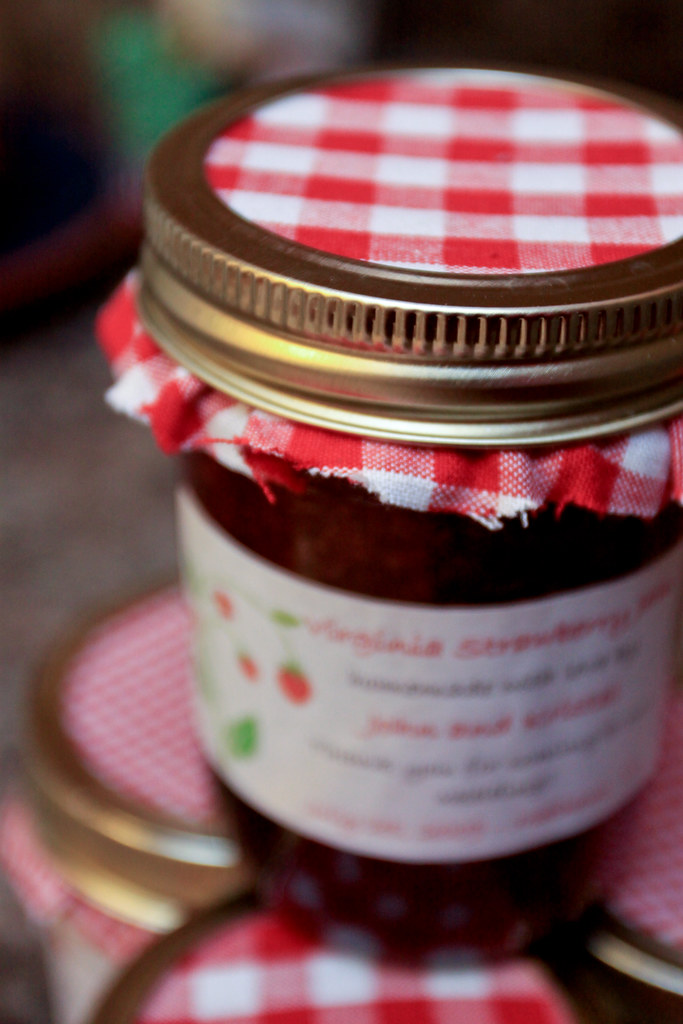 JAM WEDDING FAVORS WEDDING FAVORS ALMOND WEDDING FAVOR