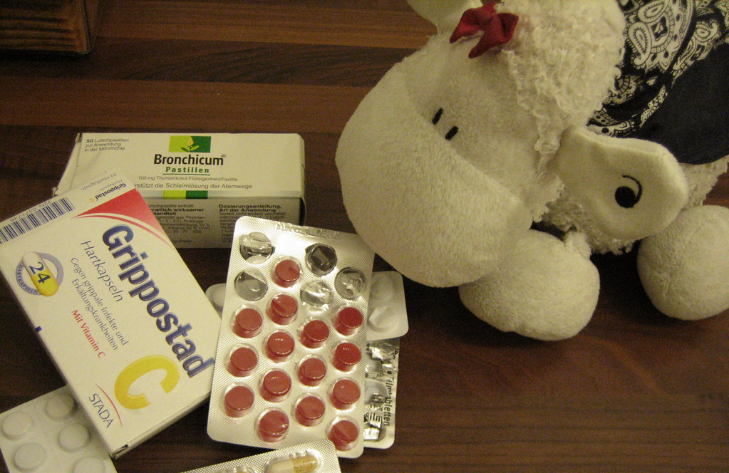 BABY IMMUNE SYSTEM DEVELOPMENT. BABY IMMUNE AMBY BABY BED