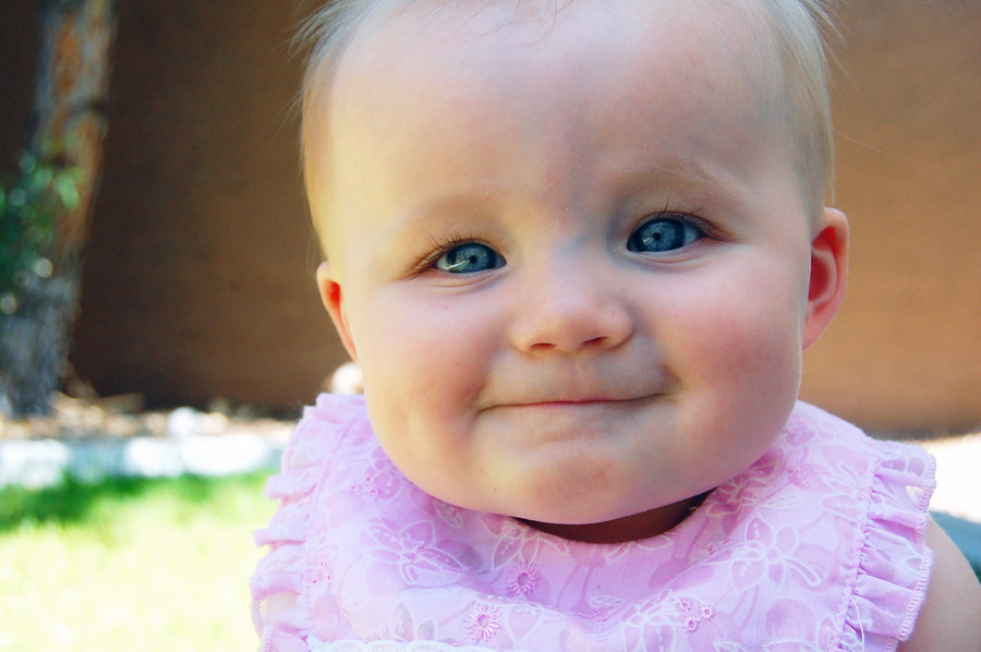 7 MONTH OLD BABY WALKING