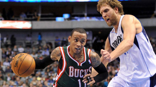 A few months later, the mavericks moved up in the draft to get nowitzki in a. Donnie Nelson | Bola Presa