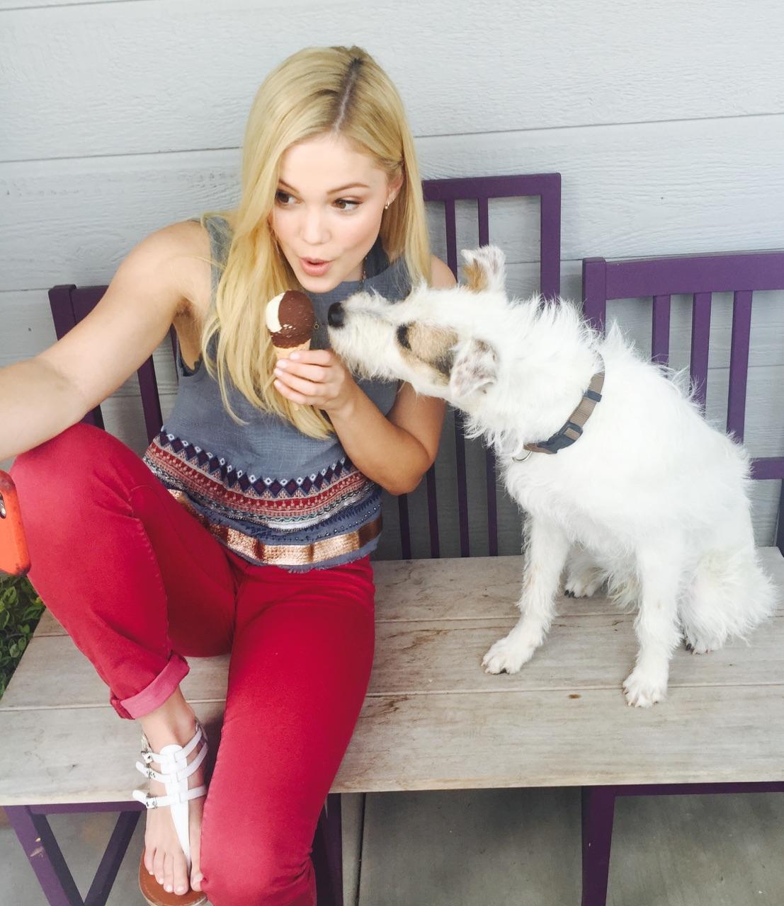 Happy the Dog and Olivia Holt 10