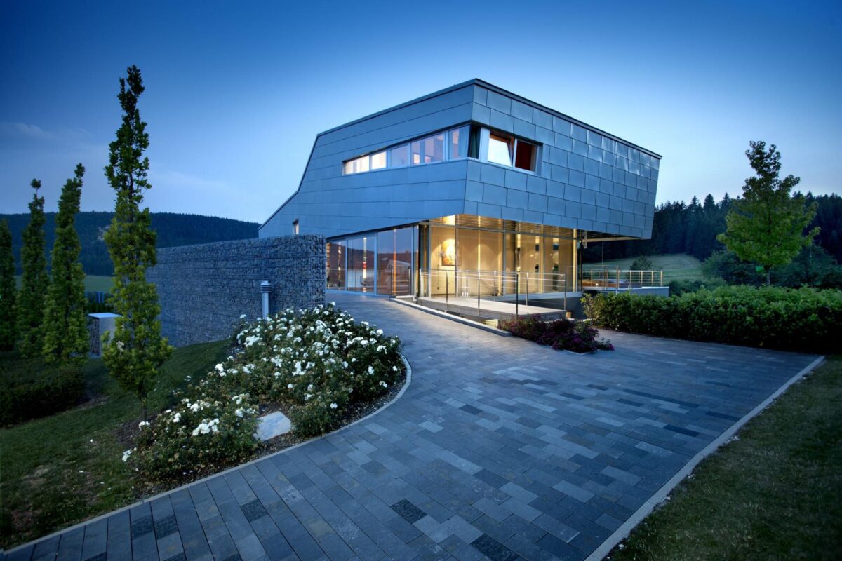 An Engineer's Incredible HighTech Dream Home