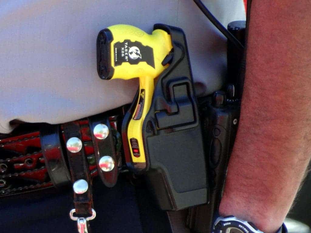 Getting tasered impairs cognition, and might violate "right to remain
