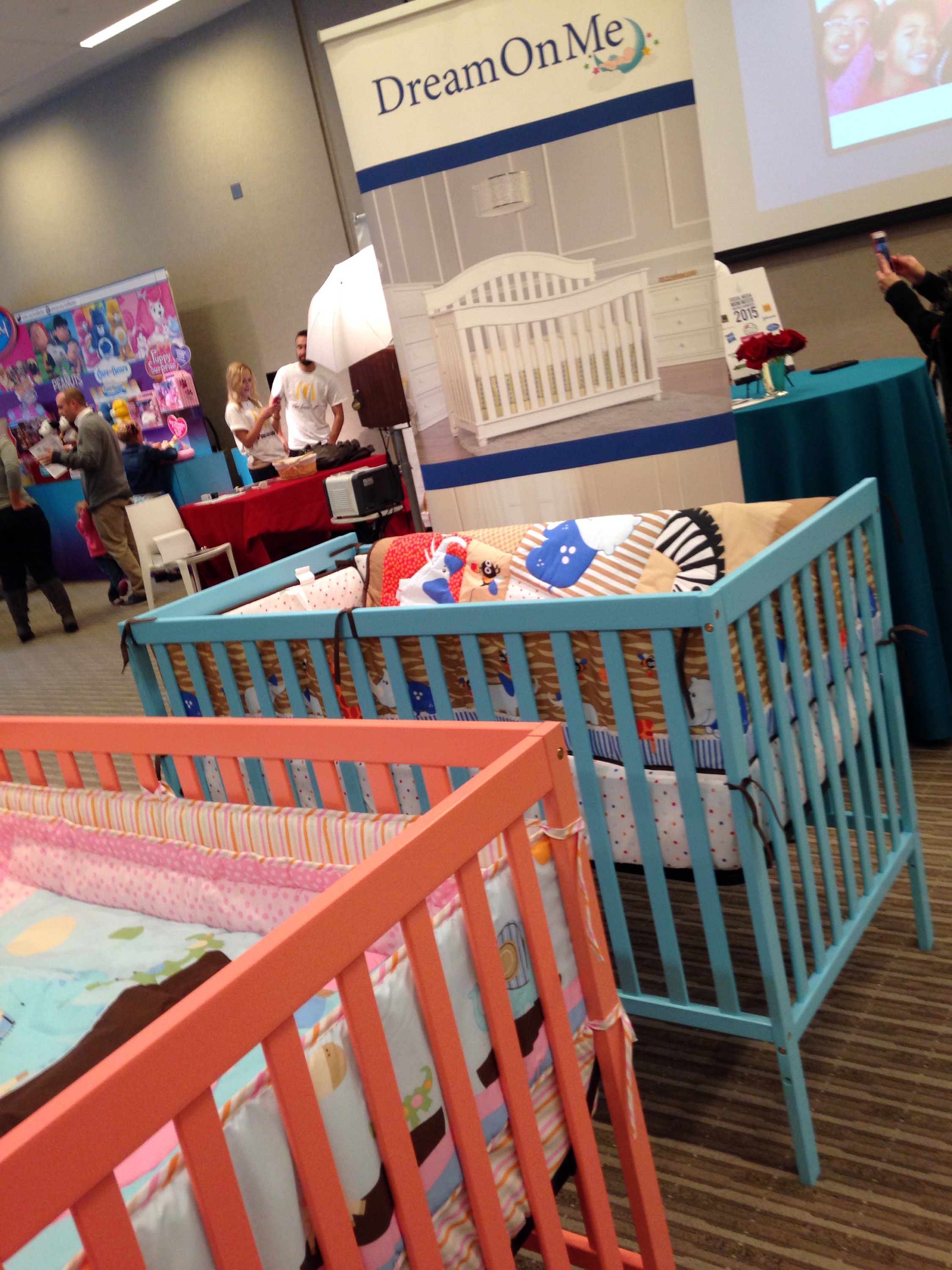 Dream on Me Synergy 5in1 Convertible Crib Video Review 