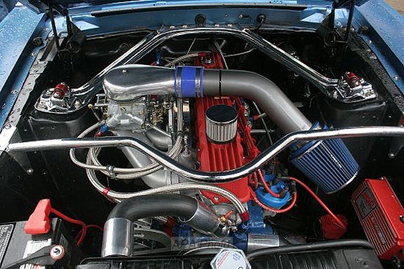 What Makes The 454 7.4L Engine Unique?