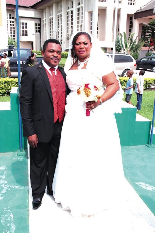 Port Harcourt goes agog as Victor Osuagwu weds in a truck