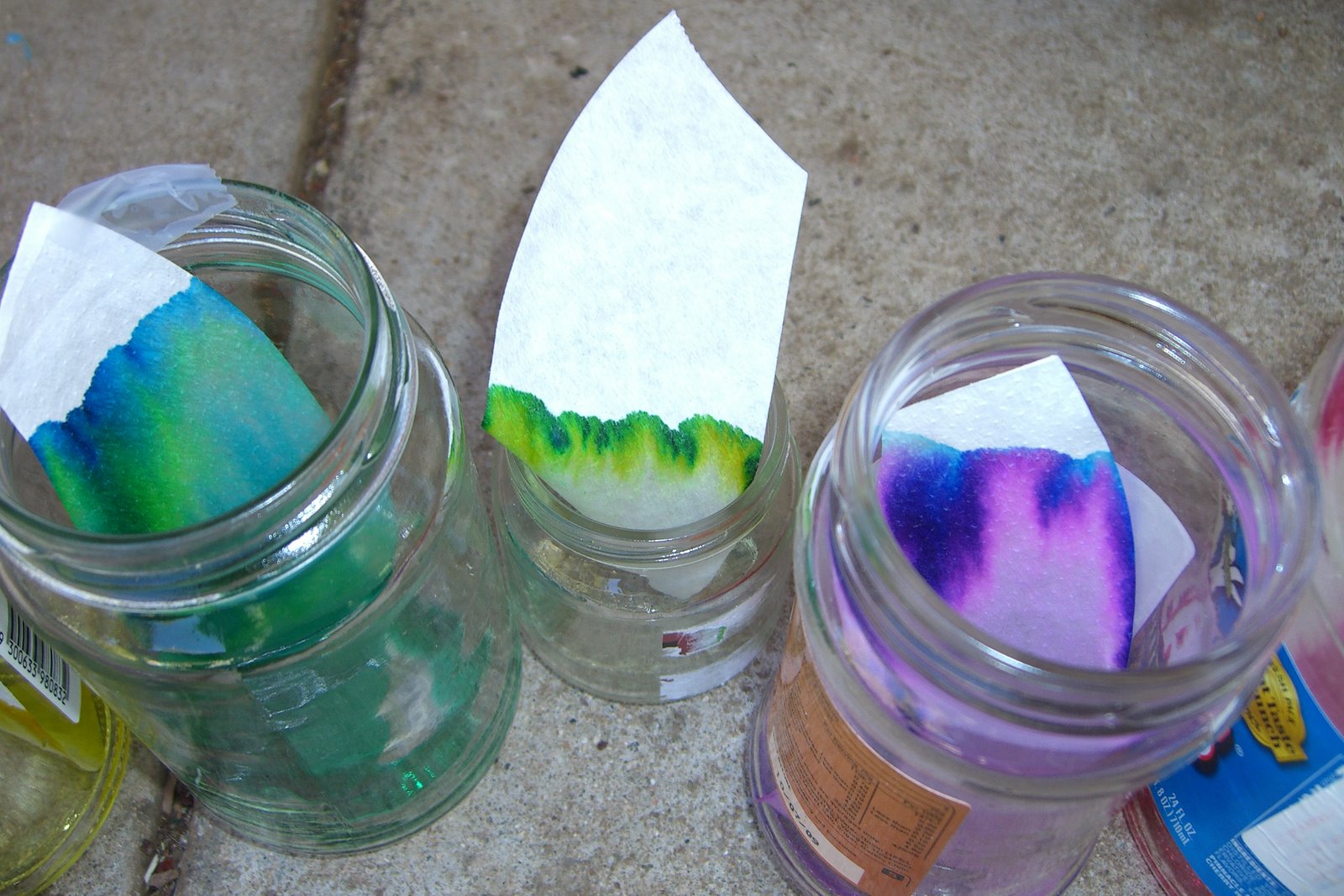 Dingoden Family Outback Yapper What colors are used in marker ink? (Day One, cont.)