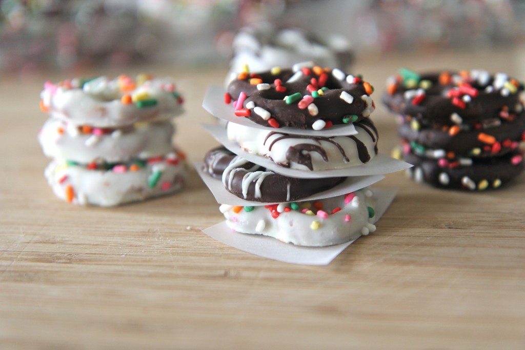 Homemade Chocolate Covered Pretzels Divas Can Cook